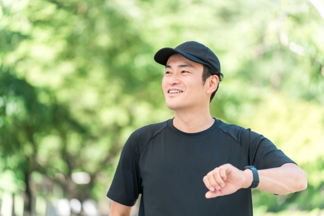 ランニング中の男性